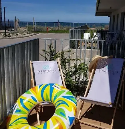 Aura Seaside Apartment